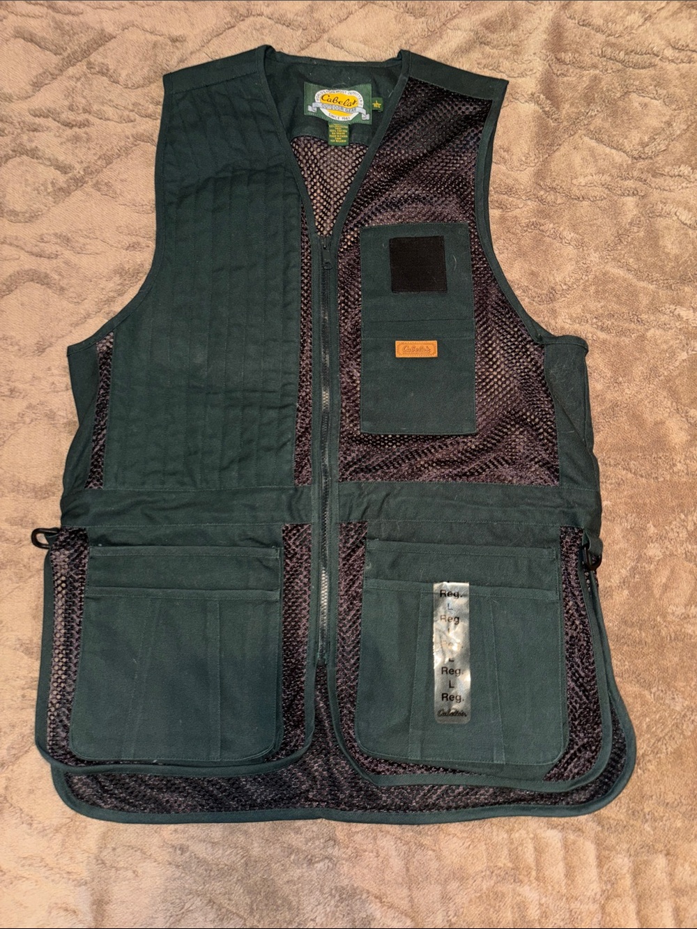 Cabela's Men's Forest Green Utility Vest with Mesh Panels